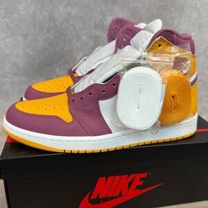 Air Jordan 1 Retro High OG – University Gold/Light Bordeaux | Men’s Size 9 | New